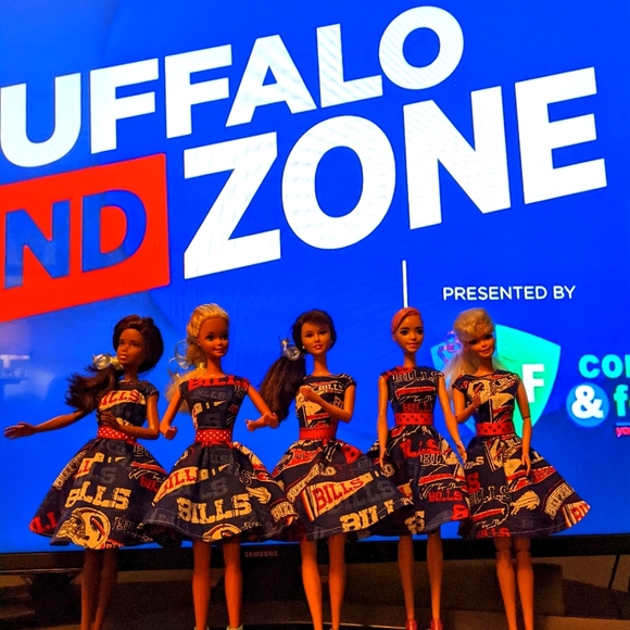Buffalo Bills Barbie! 🦬 - Picture 3 of 3